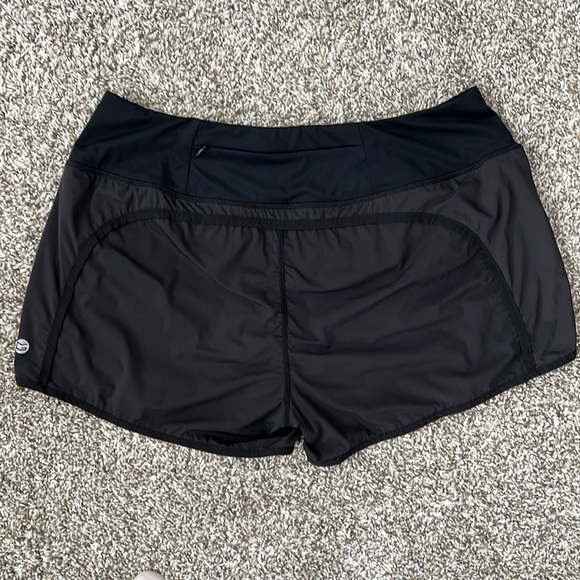 G Gradual Women's Running Shorts with Mesh Liner 3" - Picture 7 of 9